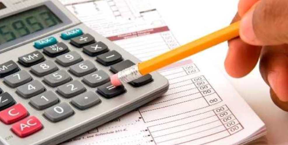 Ministria e Financave pezullon ndryshimet ne taksa, shkak kriza